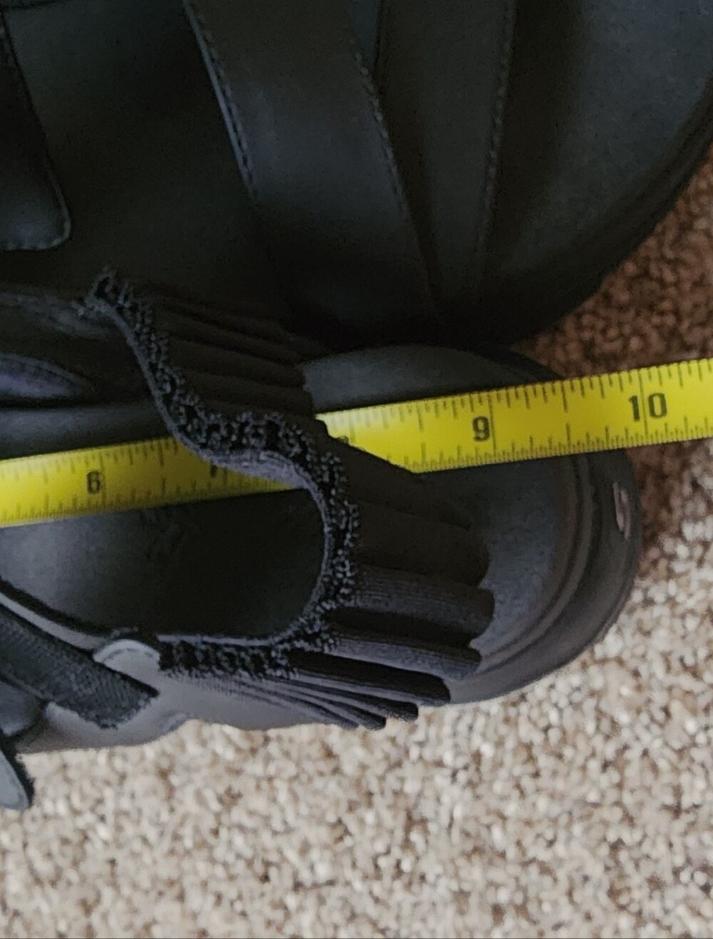 Skechers Luxe Foam Black Sandals Velcro Straps See Chart For Size. - Picture 9 of 10